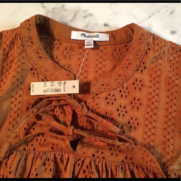 Madewell Eyelet Double-Tie Top in Carrot Cake - Picture 5 of 5